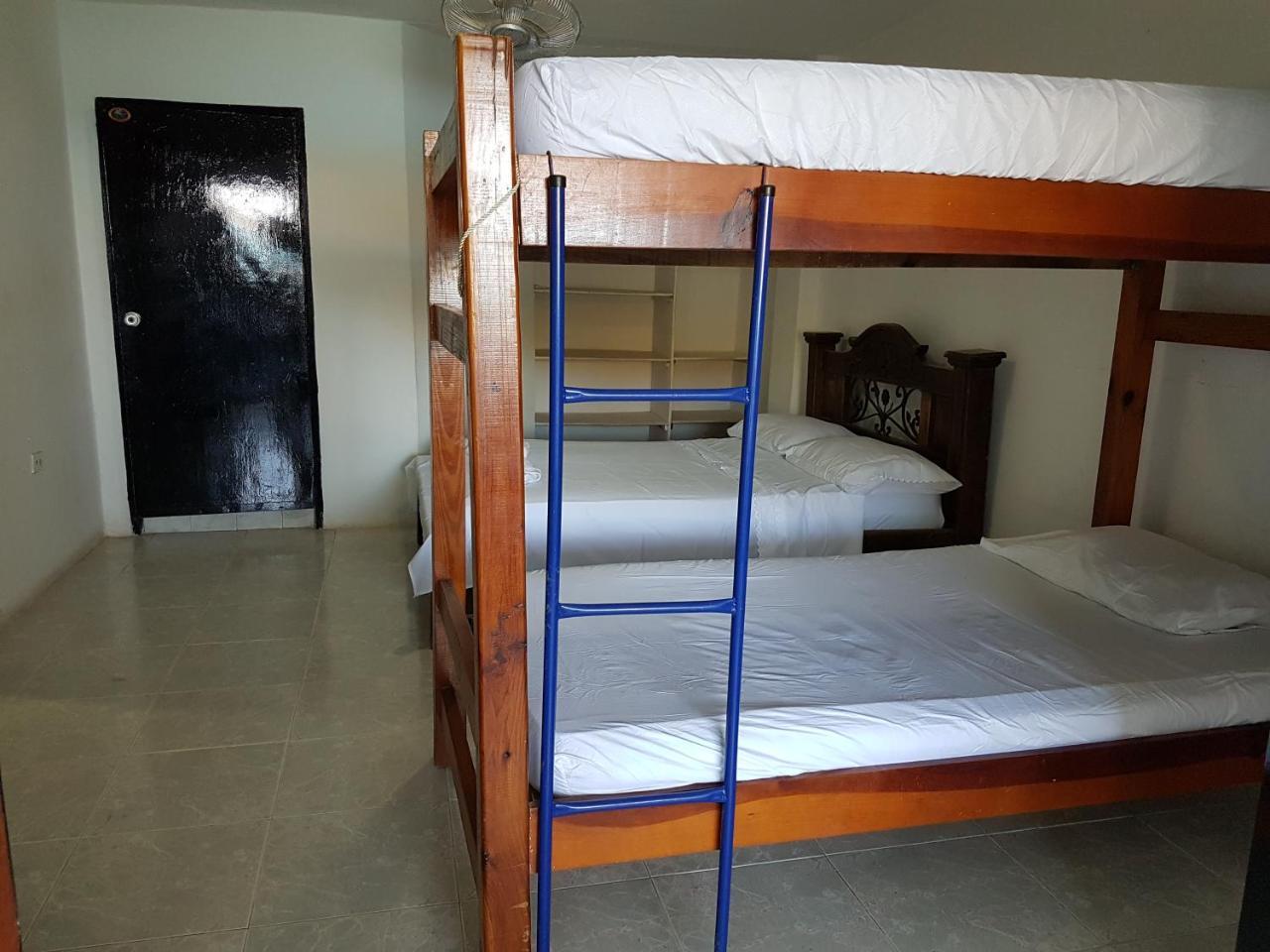 Hospedaje El Shadday Taganga Bagian luar foto